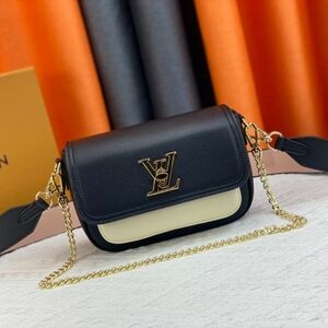 <AUTHENTIC>Louis Vuitton bag